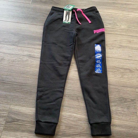 Puma girls joggers / sweat pants L ( 10/12) - Picture 3 of 3